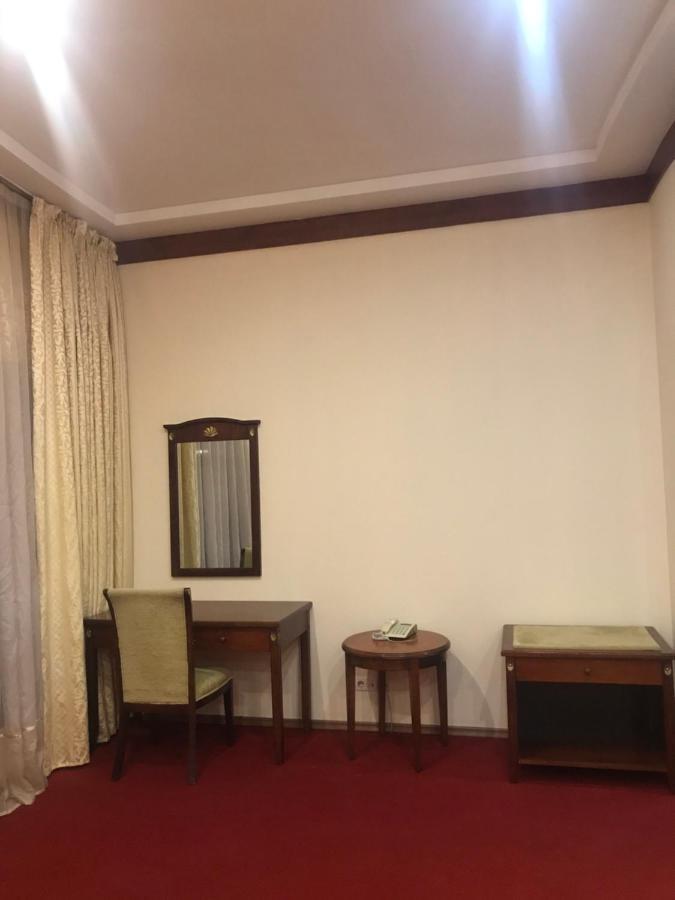 Astana Park Hotel Luaran gambar
